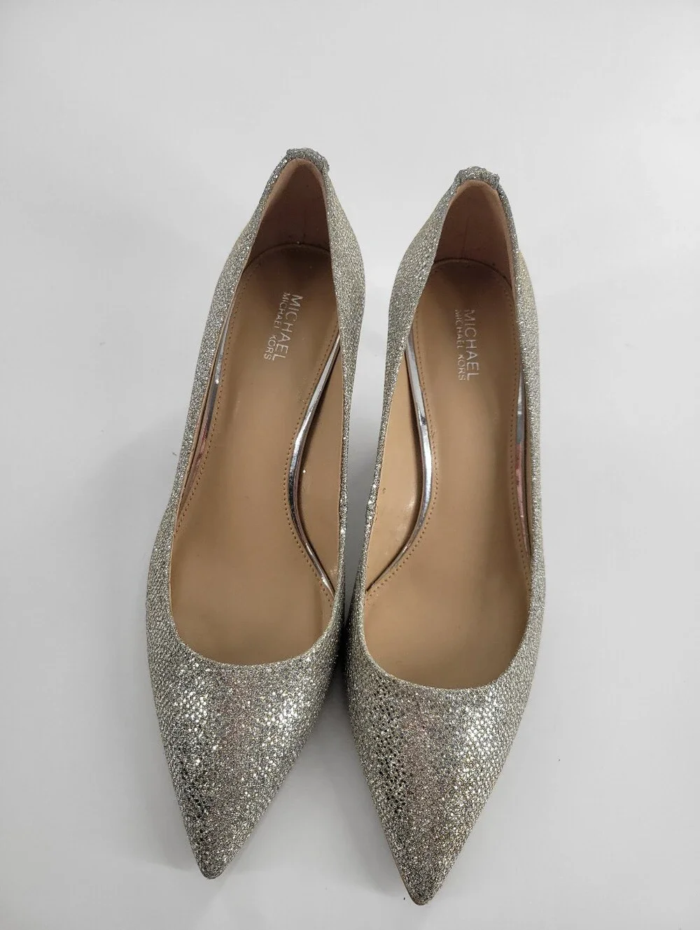 Michael Kors Silver Glitter Pointed Toe Pumps Kitten Heels size 7.5